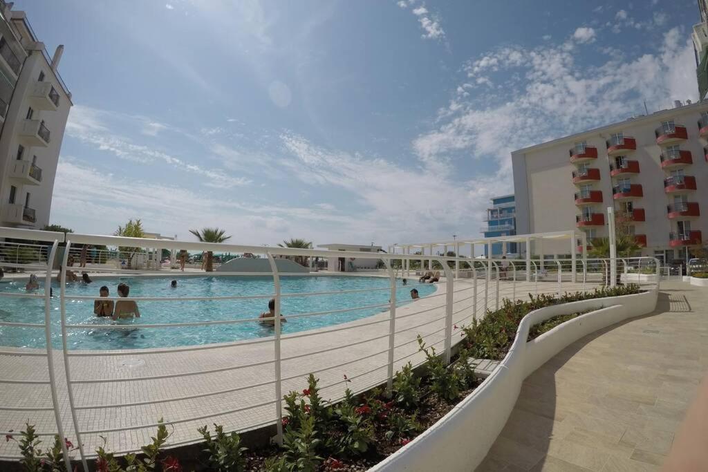 El Palmar Residence Vista-Mare E Vista-Piscina Lido di Jesolo Zewnętrze zdjęcie